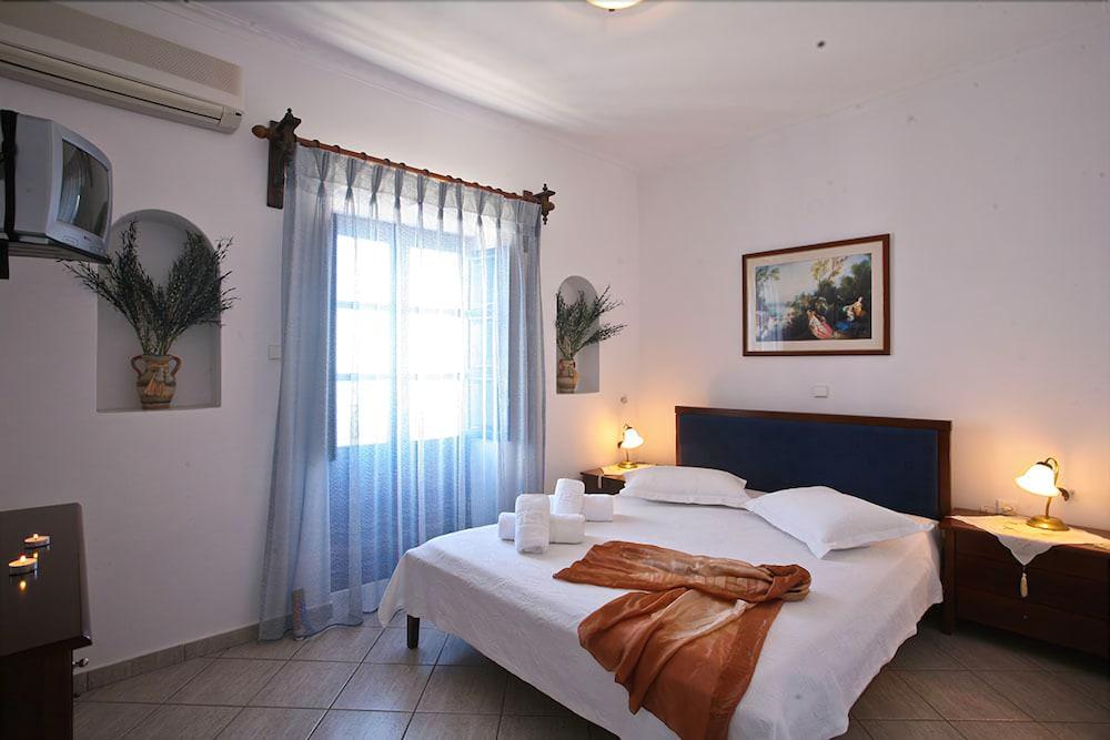 Pergeri Apartments Imerovigli  Bagian luar foto