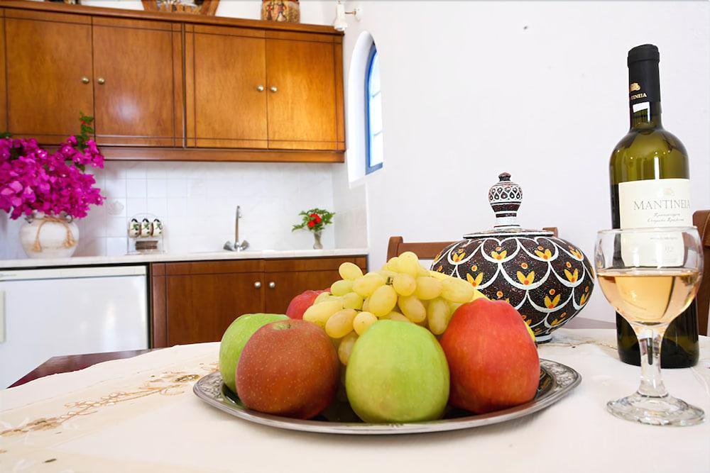Pergeri Apartments Imerovigli  Bagian luar foto
